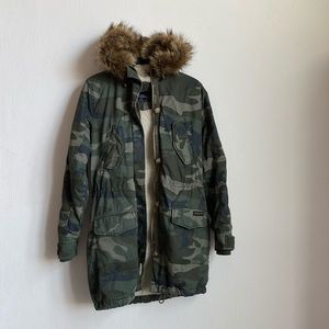 Abercrombie Sherpa-Lined Military Parka